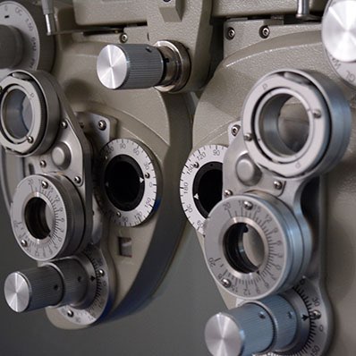 Machine optique